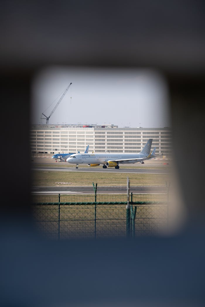commercial-airplane-on-runway-at-zaventem-airport-31205170